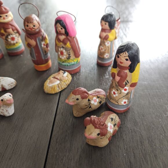Vintage Mexican 14 PC Nativity Set Folk Art Hand Painted Clay Pottery Tonala - Picture 2 of 6